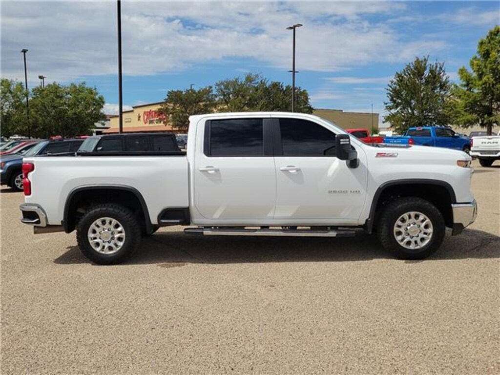 Used 2025 Chevrolet Silverado 2500HD LT 4x4 Crew Cab 6.75 ft. box 159 in. WB