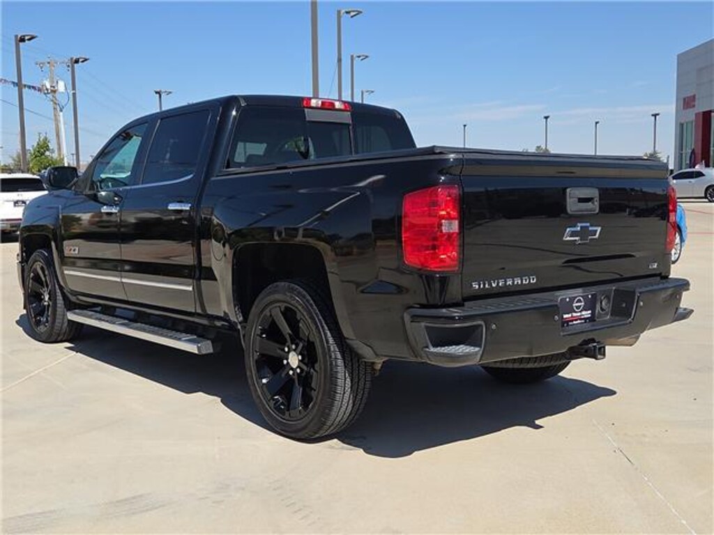 Used 2015 Chevrolet Silverado 1500 LTZ w/2LZ 4x4 Double Cab 6.6 ft. box 143.5 in. WB