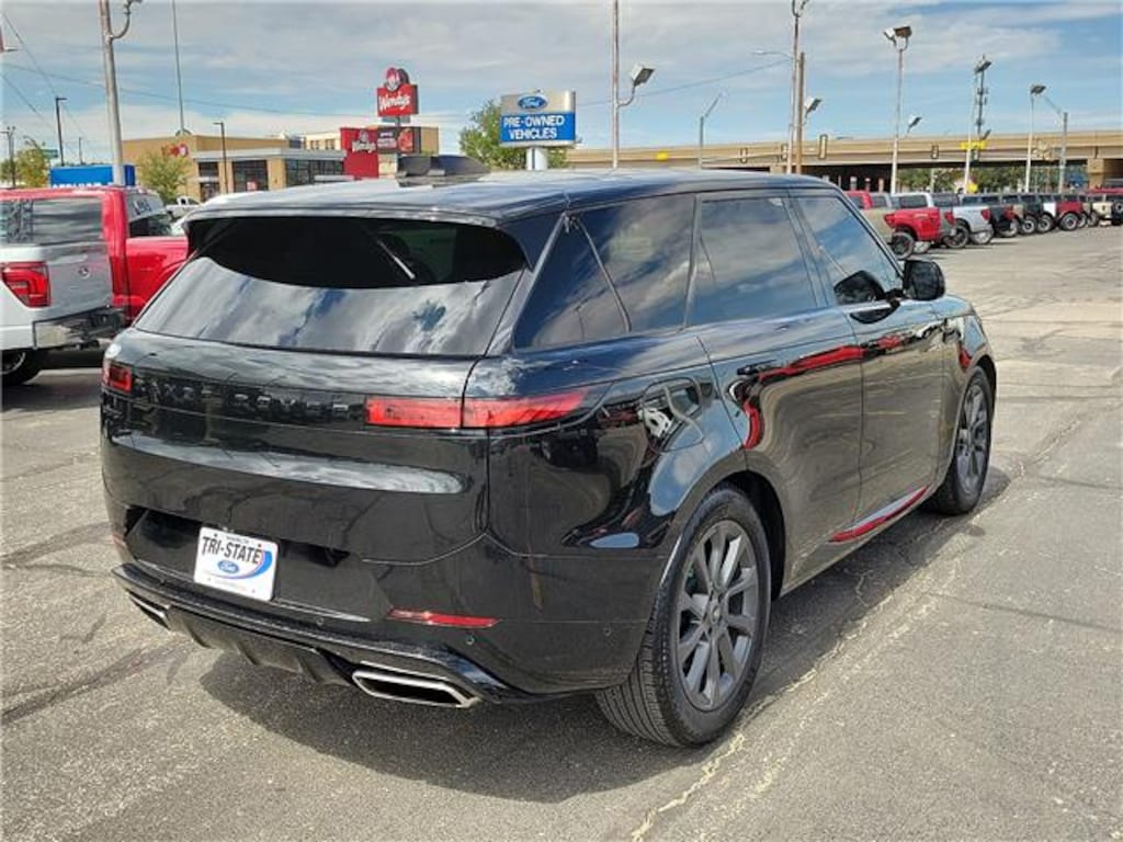 Used 2024 Land Rover Range Rover Sport Dynamic SE All-Wheel Drive