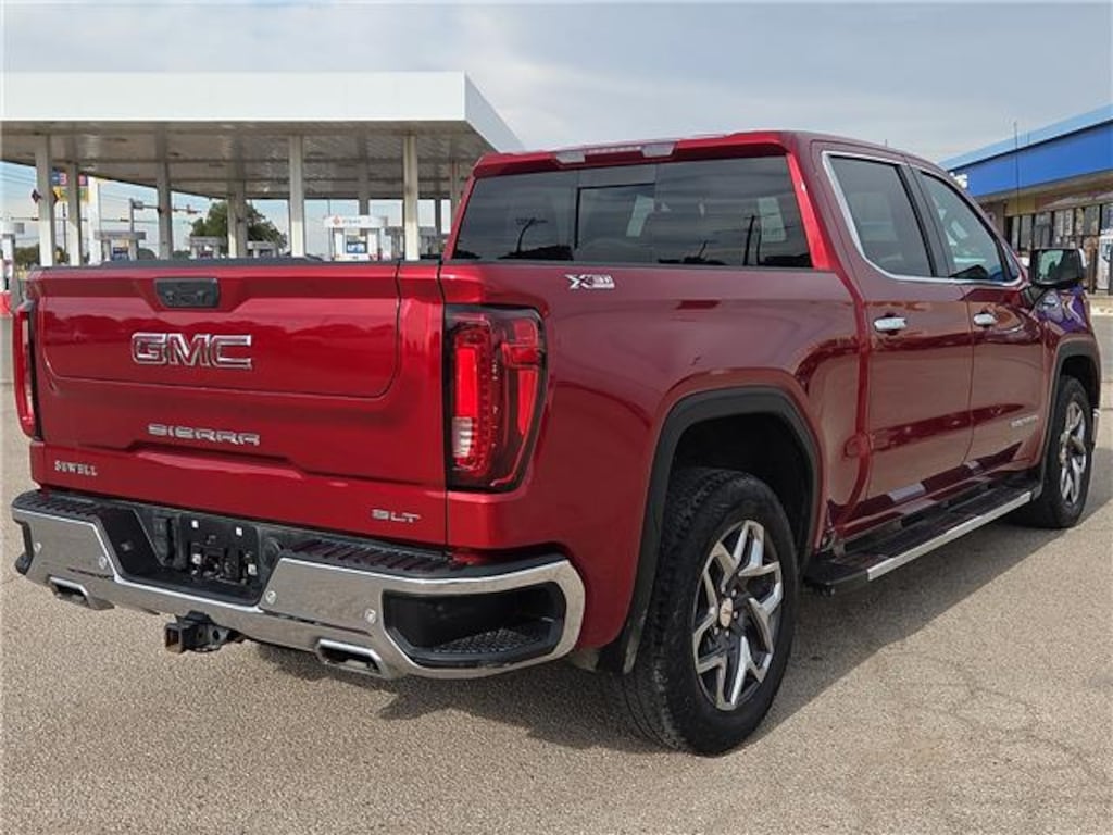 Used 2024 GMC Sierra 1500 SLT 4x4 Crew Cab 6.6 ft. box 157 in. WB