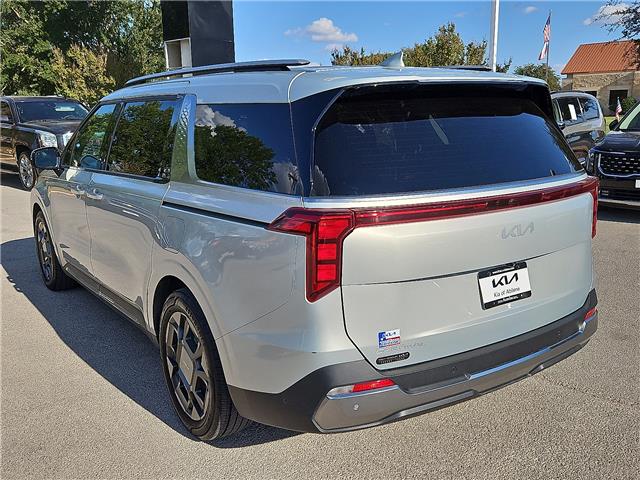 Used 2025 KIA Carnival SX Passenger Van