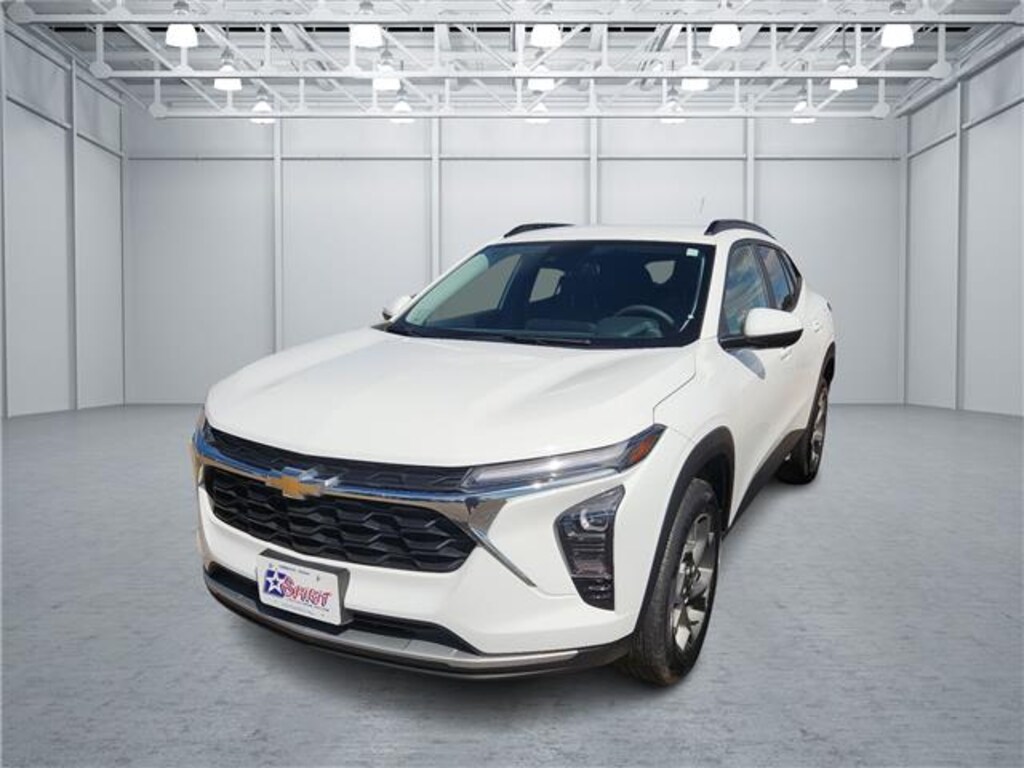 Used 2025 Chevrolet Trax LT Front-Wheel Drive