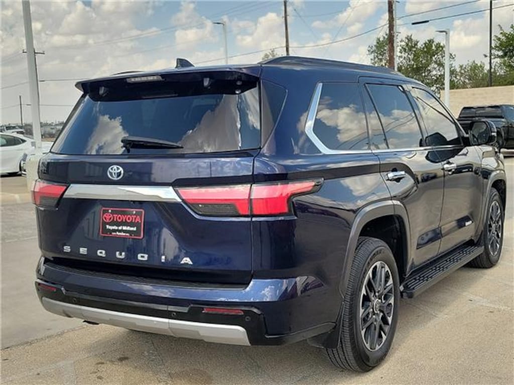 Used 2023 Toyota Sequoia Limited (A10) 4x4