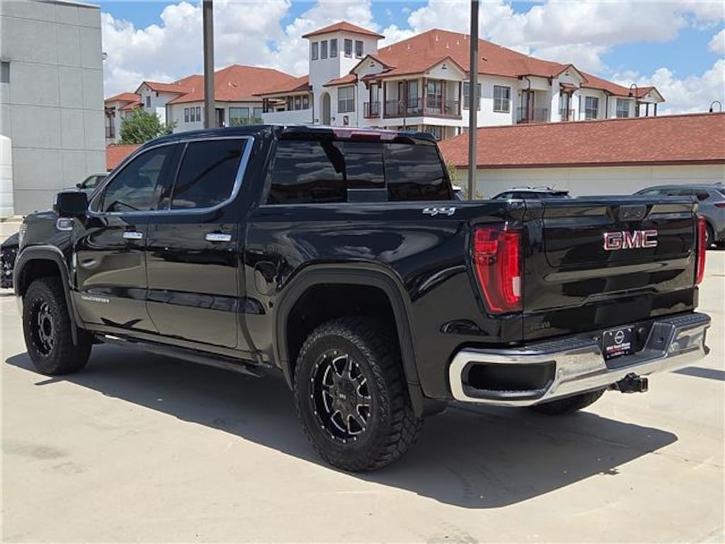 Used 2022 GMC Sierra 1500 Limited SLT 4x4 Crew Cab 5.75 ft. box 147.4 in. WB