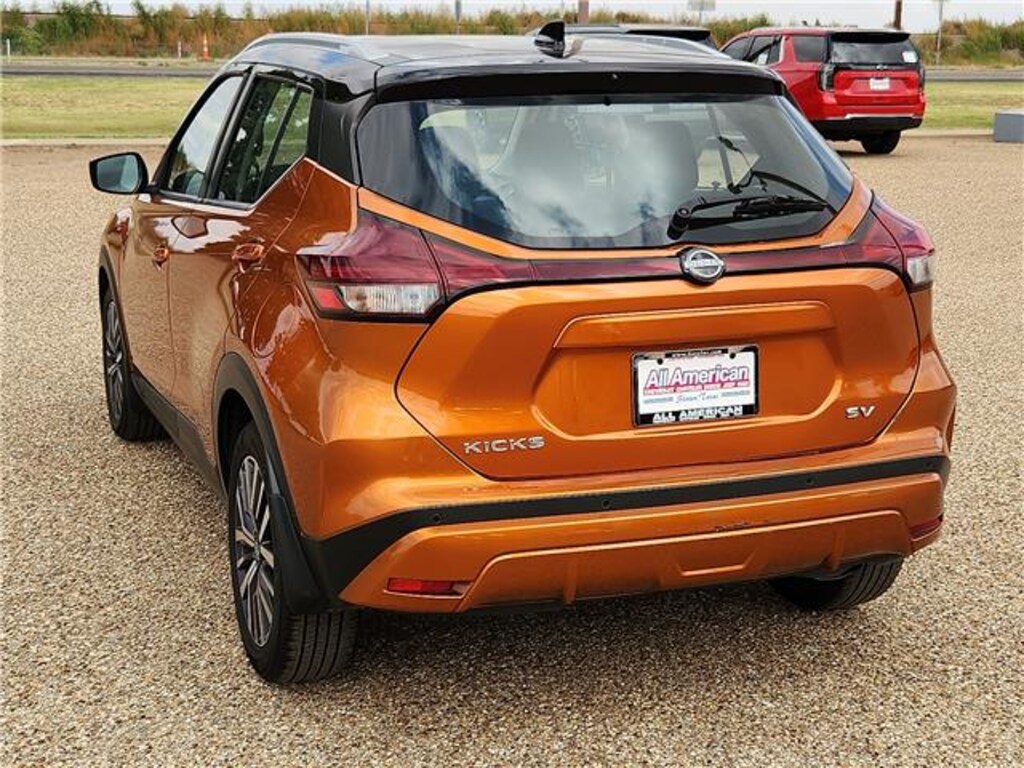 Used 2023 Nissan Kicks SV