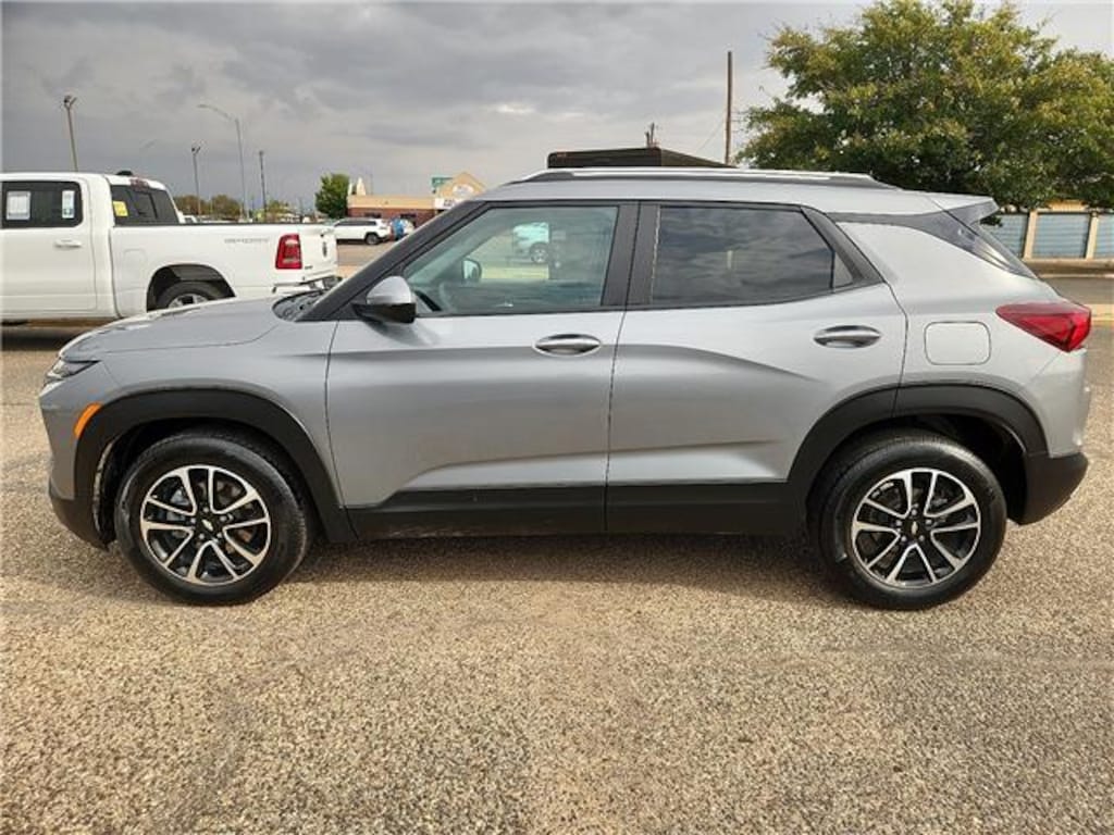 Used 2025 Chevrolet Trailblazer LT Front-Wheel Drive