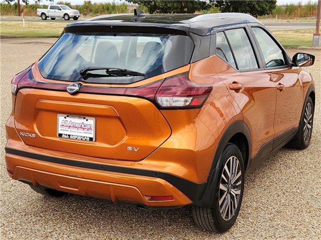 Used 2023 Nissan Kicks SV