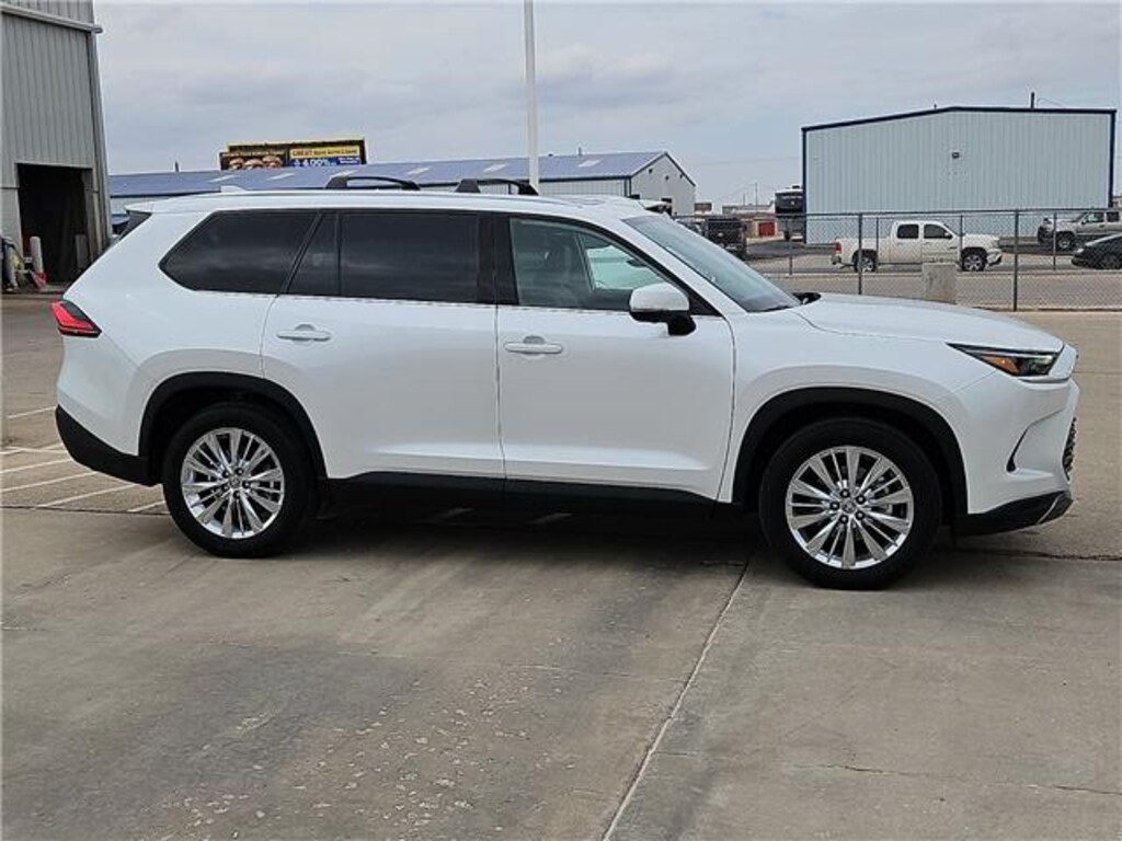 Used 2024 Toyota Grand Highlander Platinum All-Wheel Drive