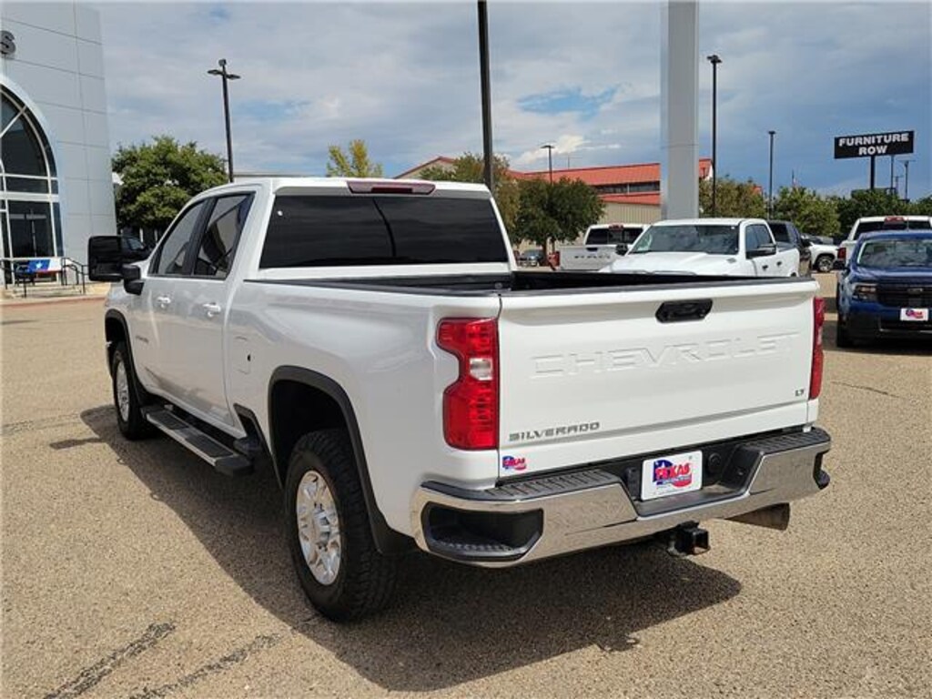 Used 2025 Chevrolet Silverado 2500HD LT 4x4 Crew Cab 6.75 ft. box 159 in. WB