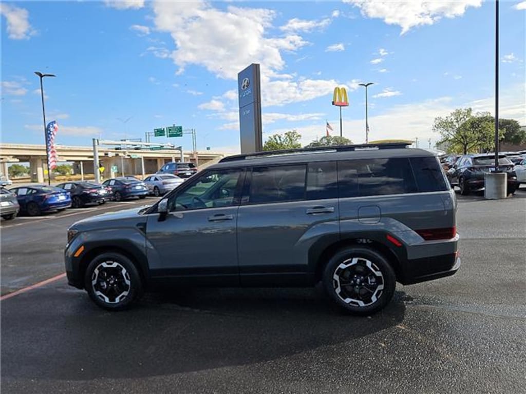 Used 2025 Hyundai Santa Fe SEL (DCT) Front-Wheel Drive