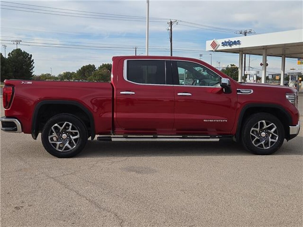 Used 2024 GMC Sierra 1500 SLT 4x4 Crew Cab 6.6 ft. box 157 in. WB