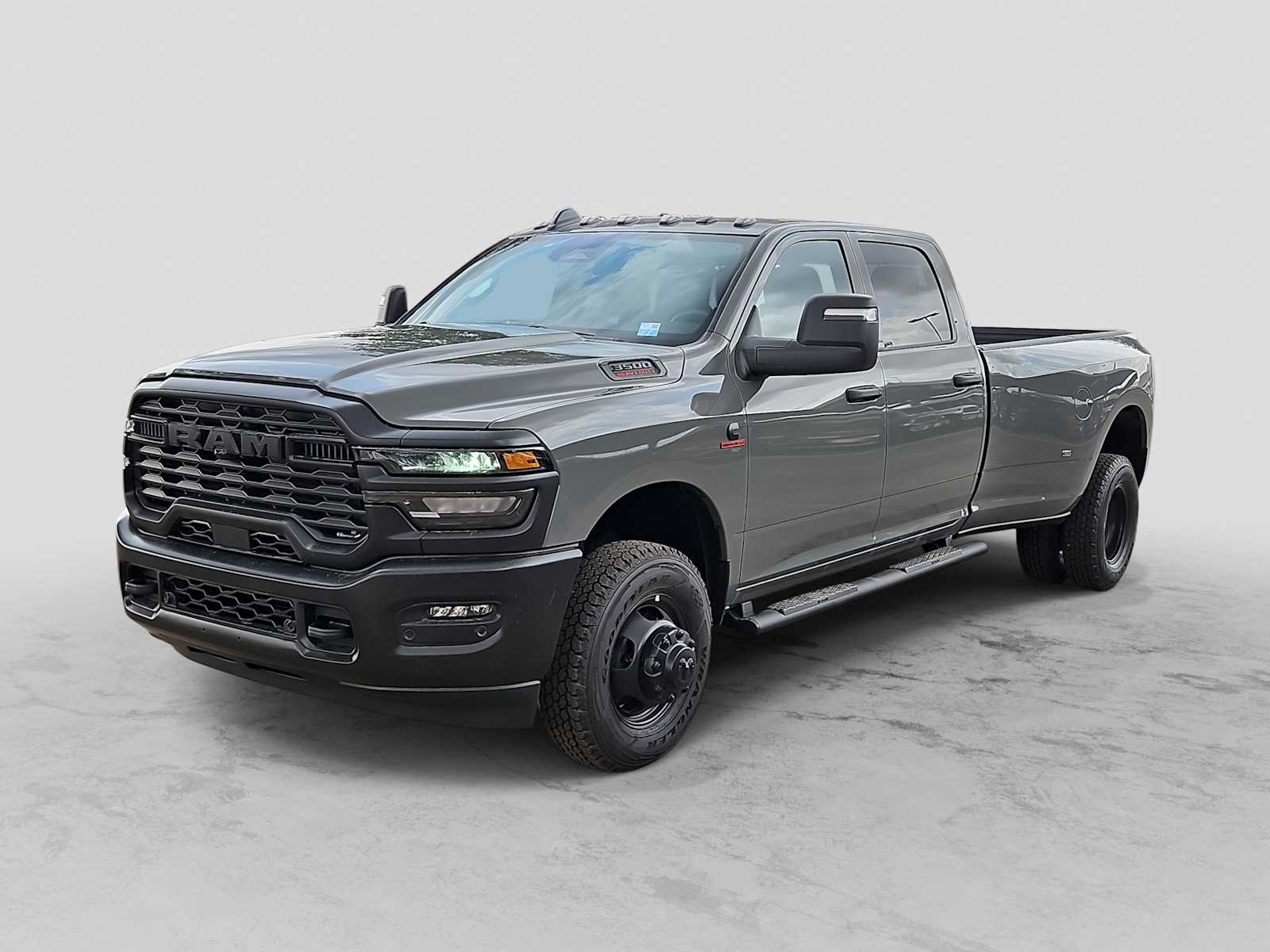 2026 Ram 3500 TRADESMAN CREW CAB 4X4 8' BOX Pickup Midland, TX