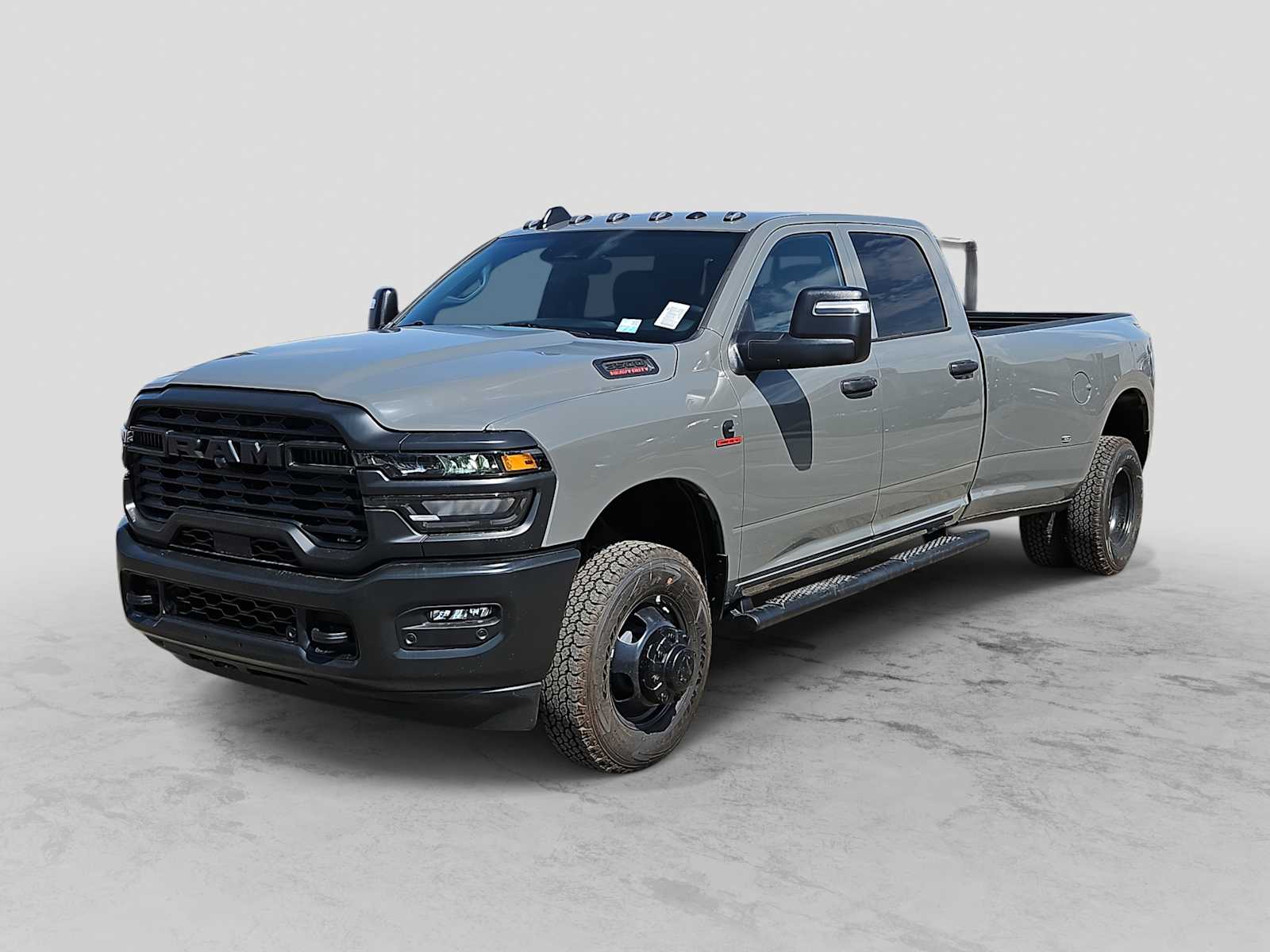 2026 Ram 3500 TRADESMAN CREW CAB 4X4 8' BOX Pickup Midland, TX