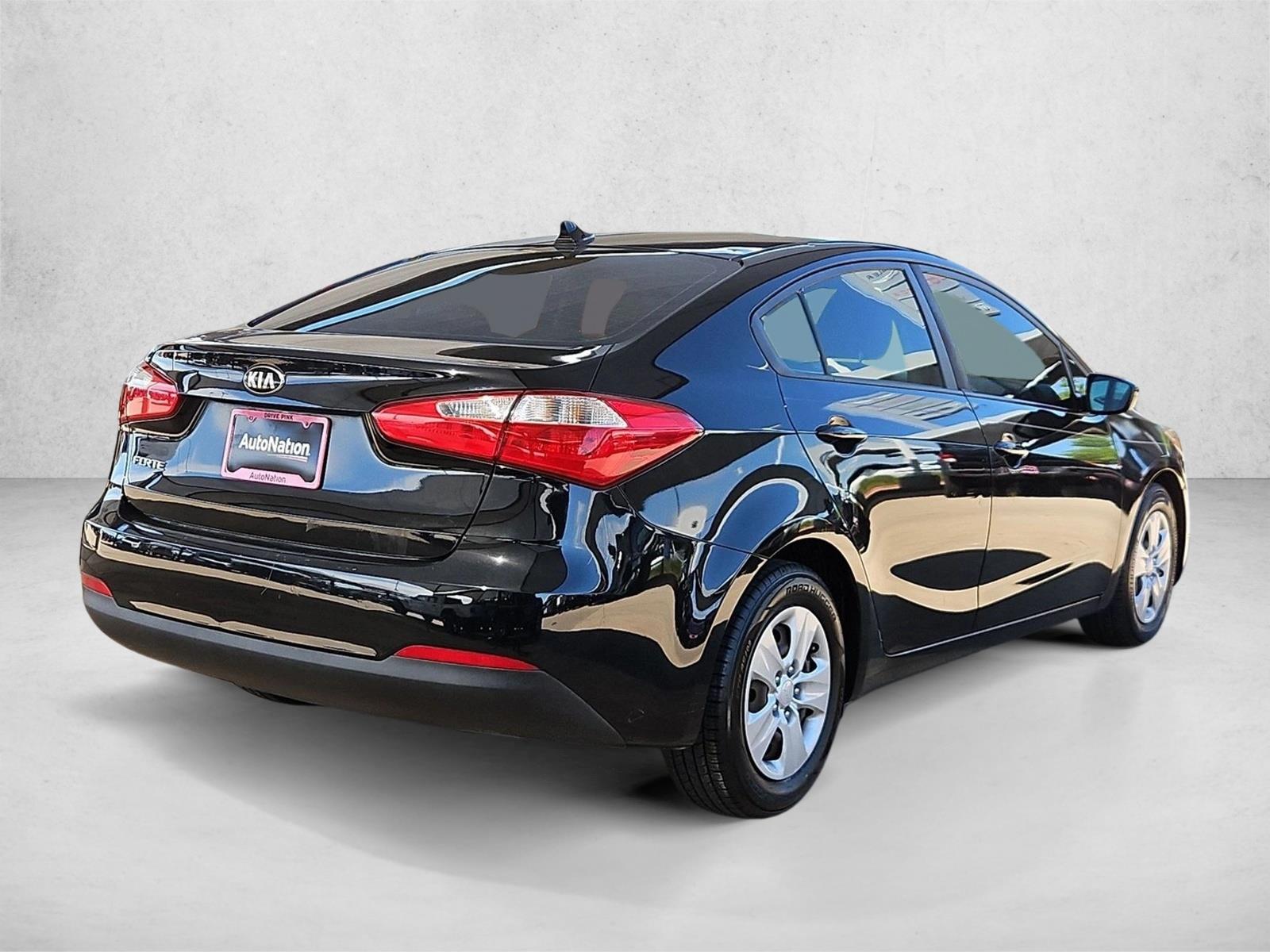 Used 2016 Kia Forte LX 4dr Car