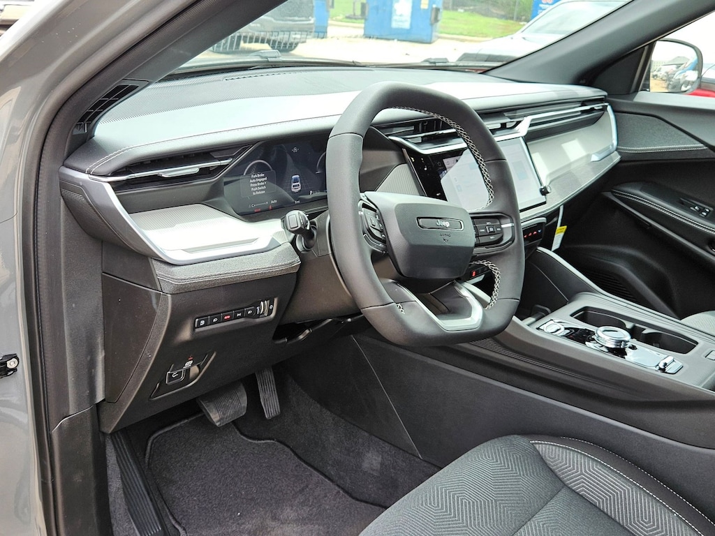 New 2026 Jeep Cherokee Laredo SUV