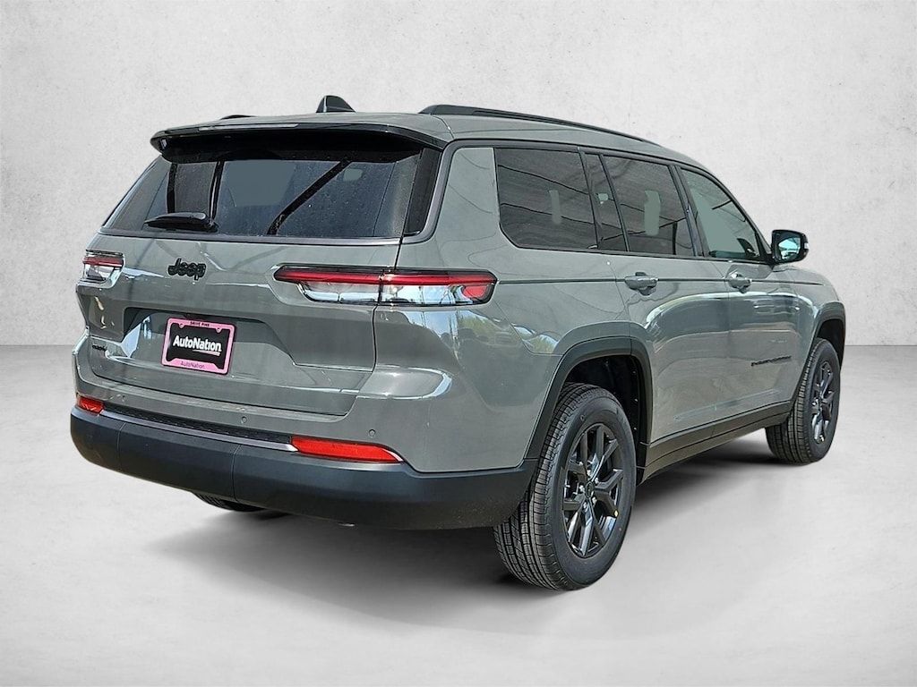 New 2027 Jeep Grand Cherokee Laredo Altitude SUV