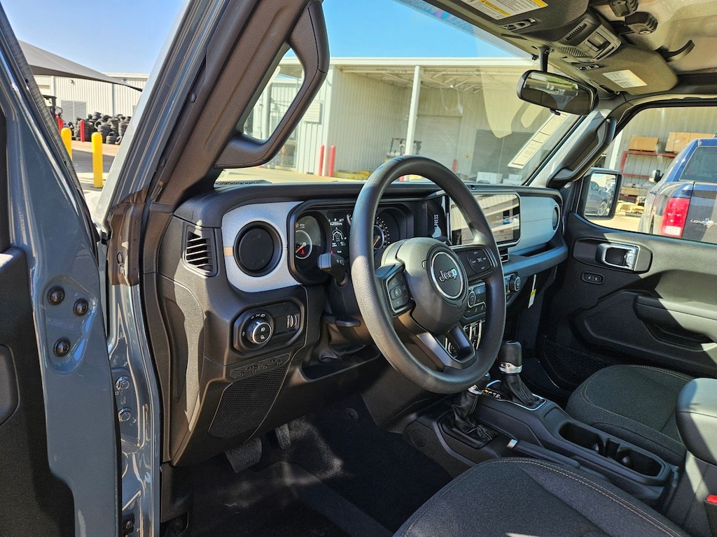 New 2026 Jeep Gladiator Sport Truck Crew Cab