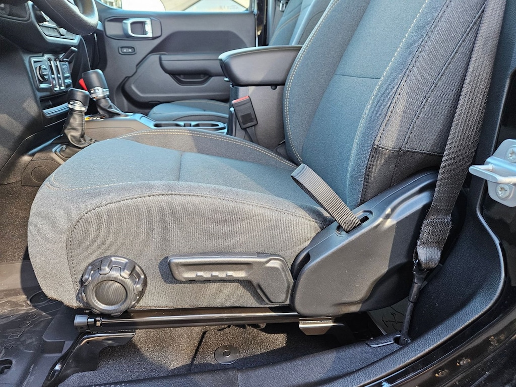 New 2026 Jeep Wrangler Sport SUV