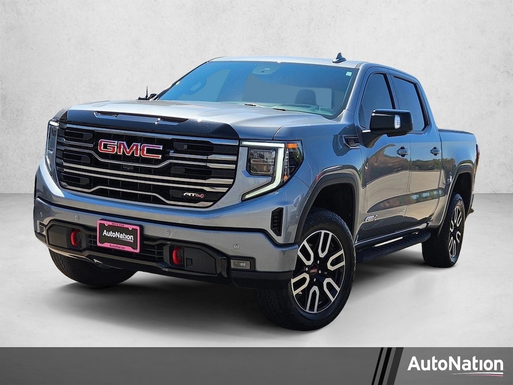 Used 2025 GMC Sierra 1500 AT4 Crew Cab Pickup