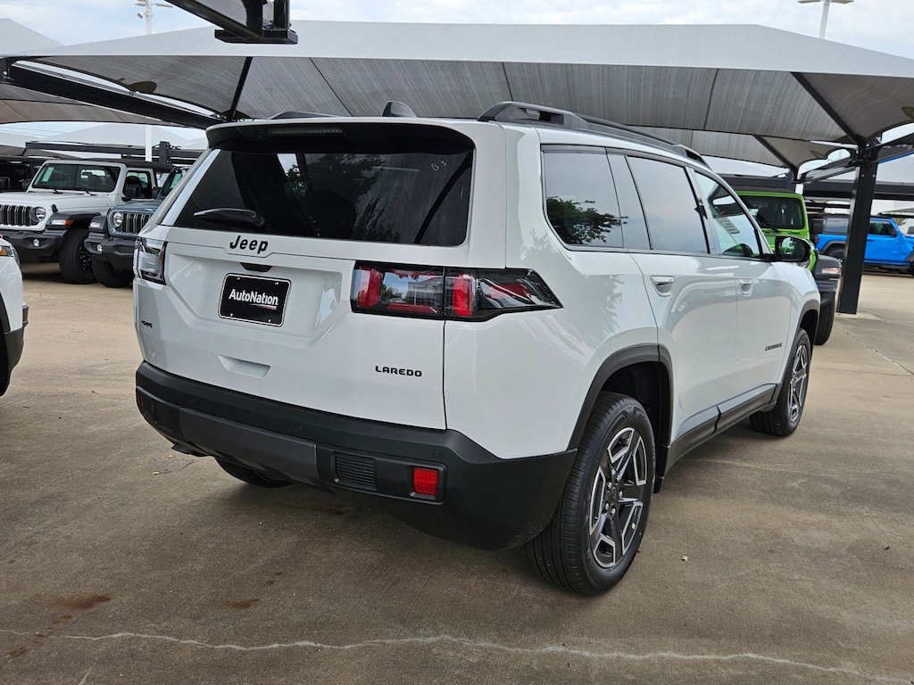 New 2026 Jeep Cherokee Laredo SUV