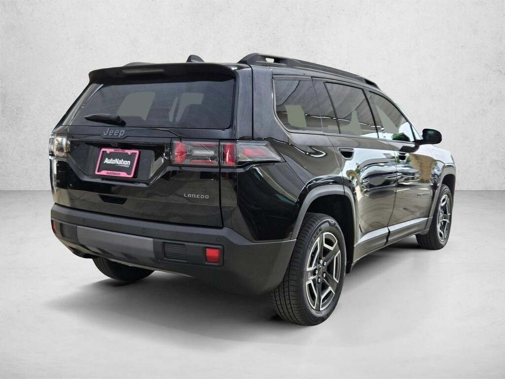 New 2026 Jeep Cherokee Laredo Sport Utility