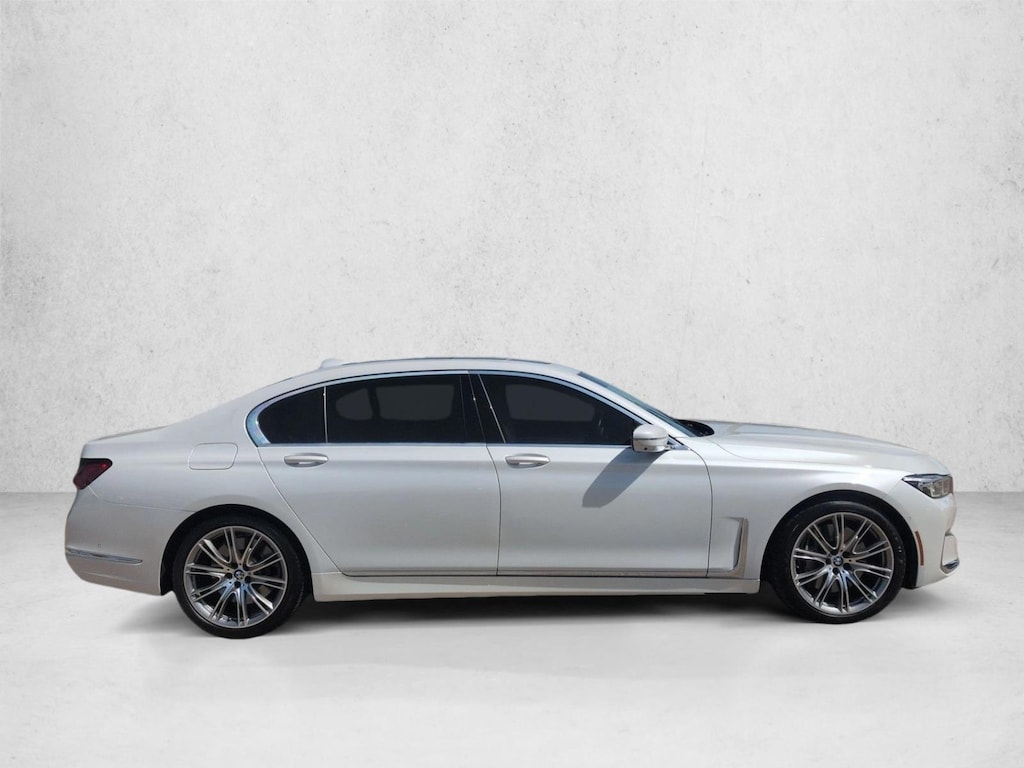 Used 2022 BMW 7 Series 750i xDrive 4dr Car