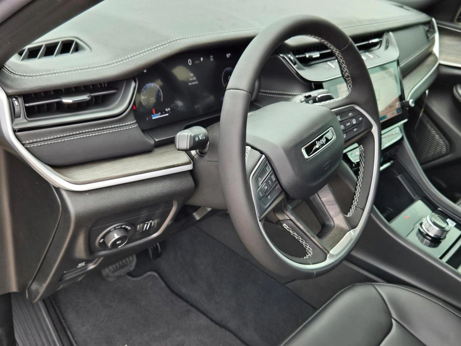 New 2026 Jeep Grand Cherokee Limited SUV