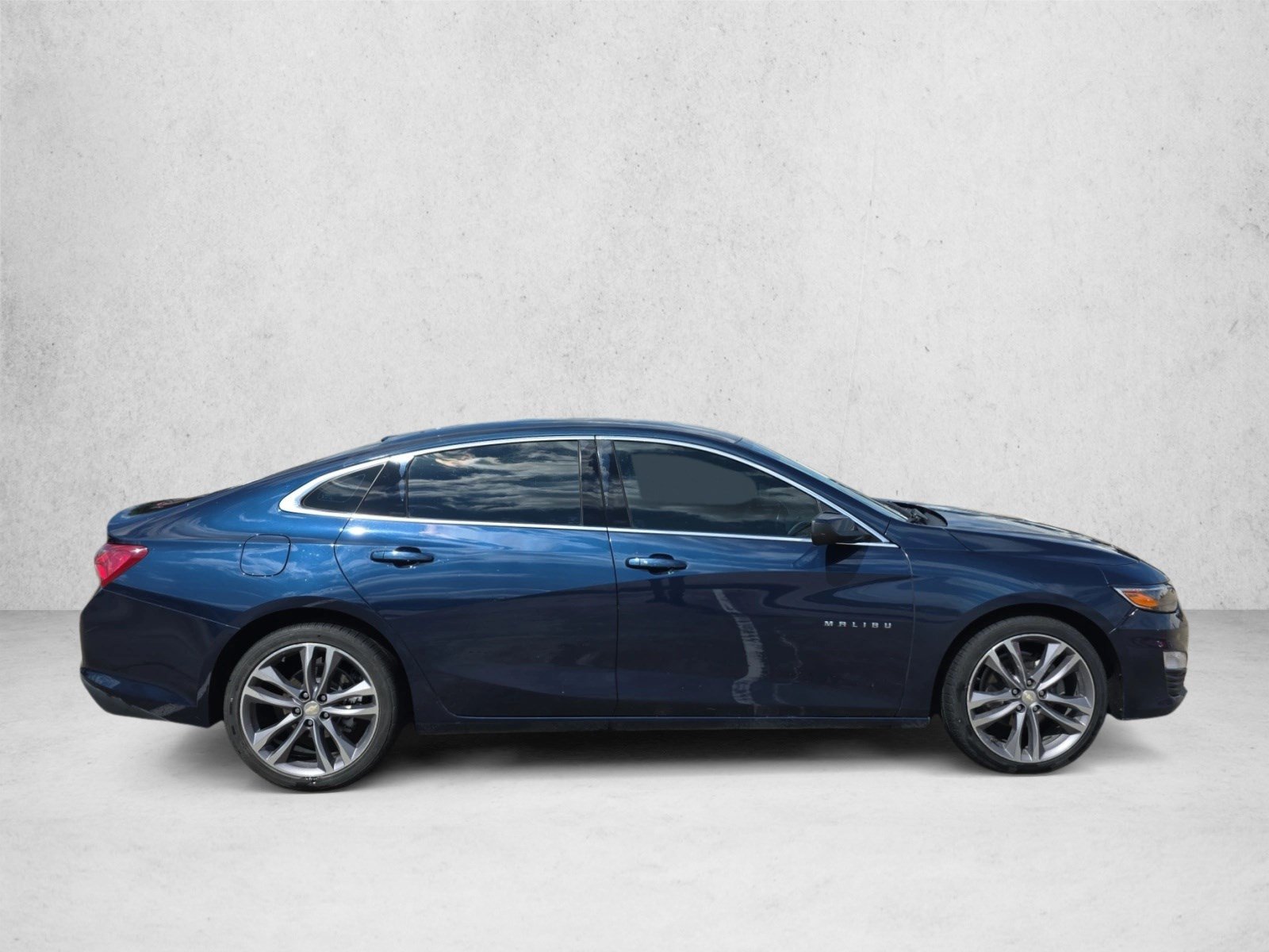 Used 2022 Chevrolet Malibu LT 4dr Car