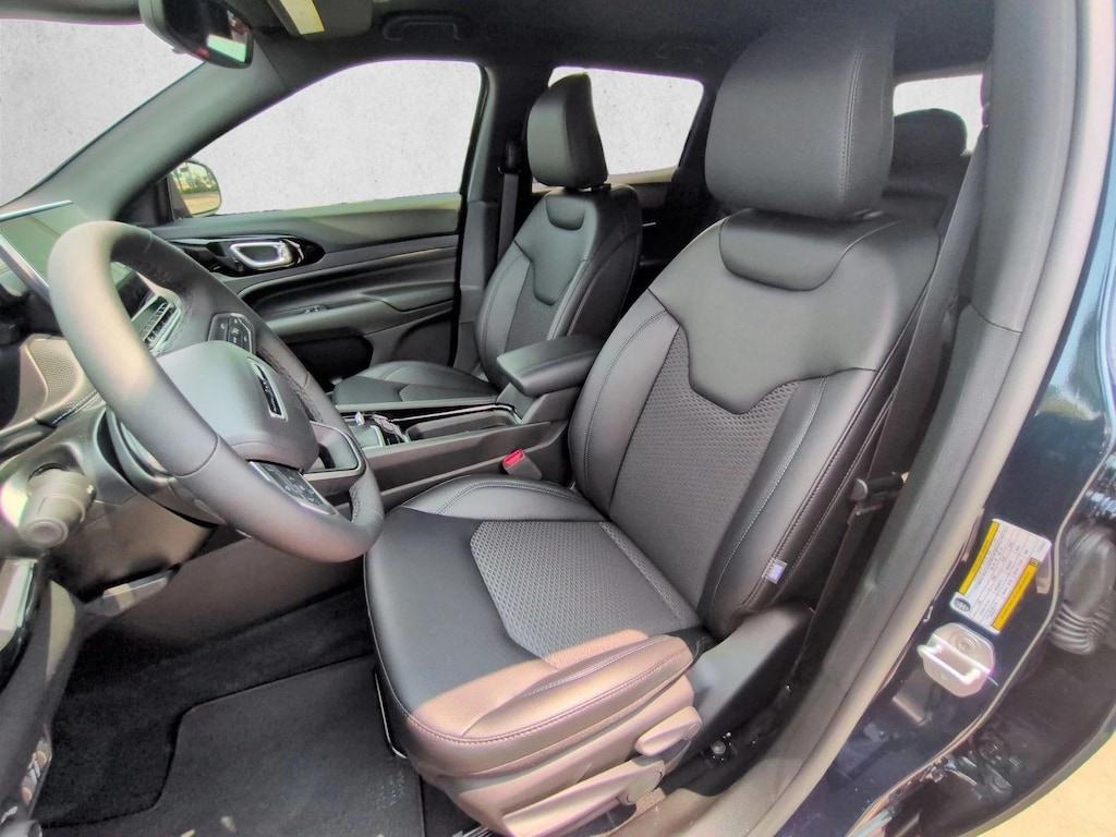New 2026 Jeep Compass Latitude Altitude SUV
