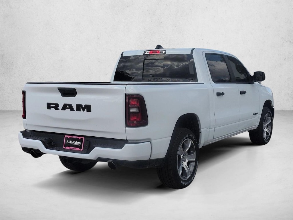 New 2026 Ram 1500 Express Truck Crew Cab