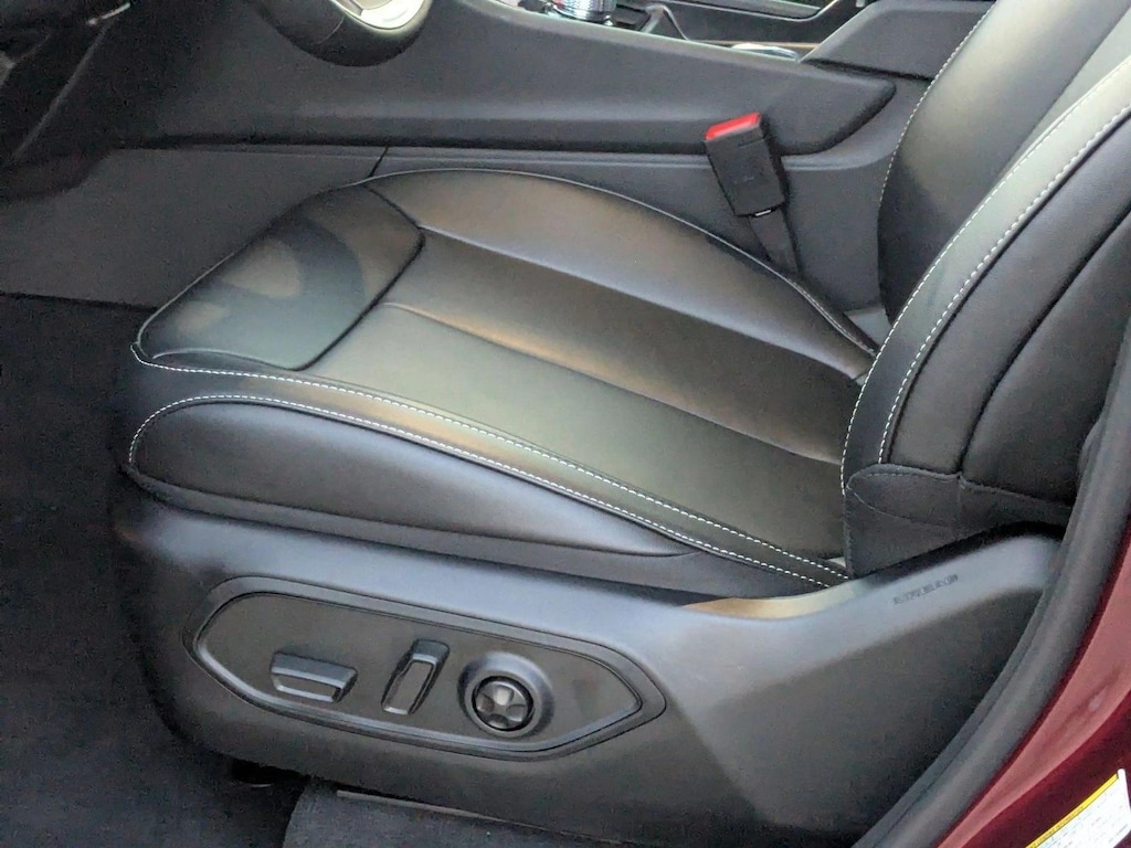 New 2025 Jeep Grand Cherokee L Limited SUV