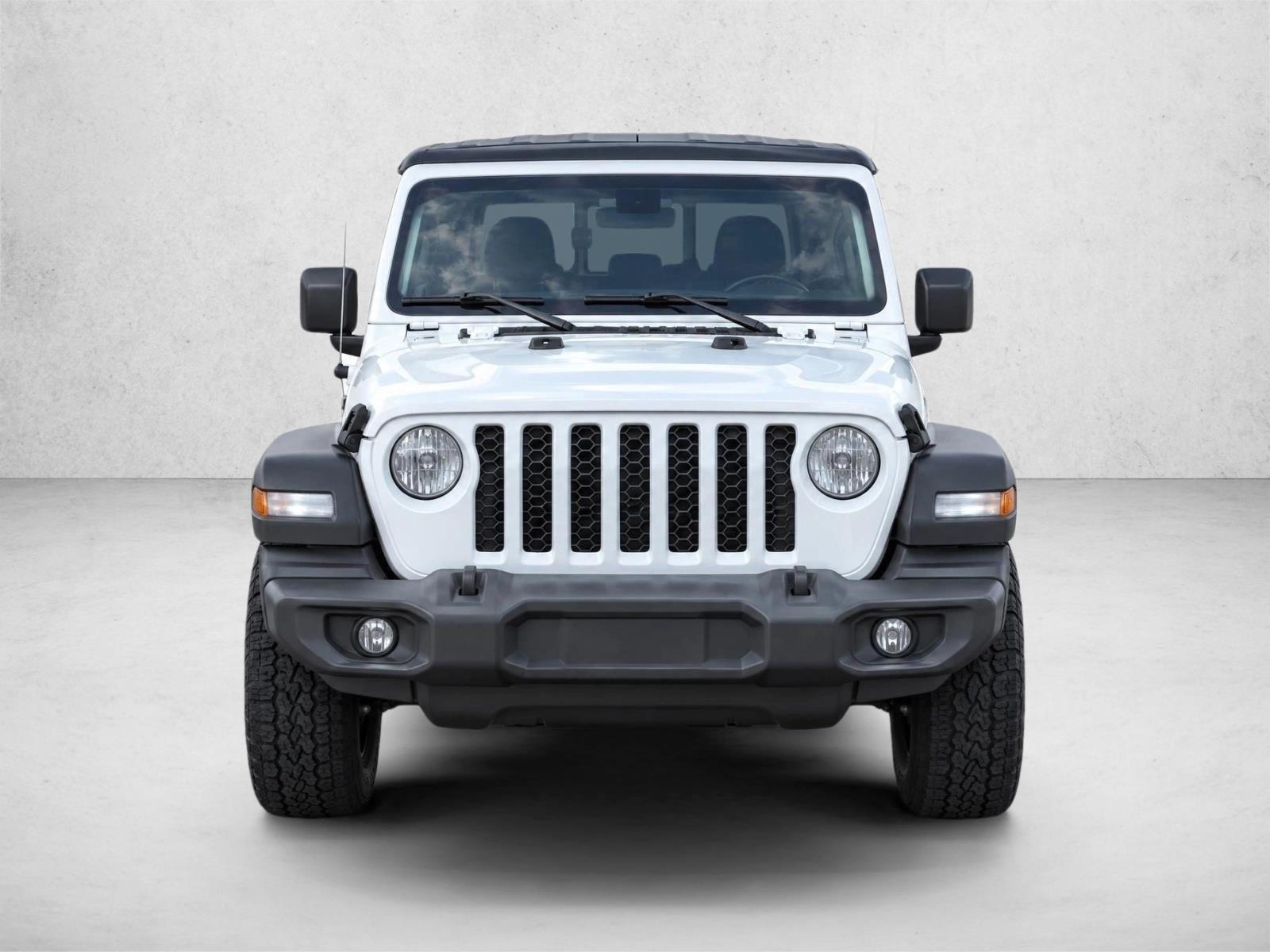 Used 2020 Jeep Gladiator Sport S Crew Cab Pickup