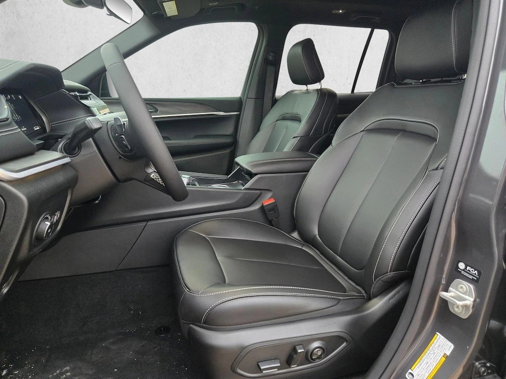 New 2026 Jeep Grand Cherokee Limited SUV