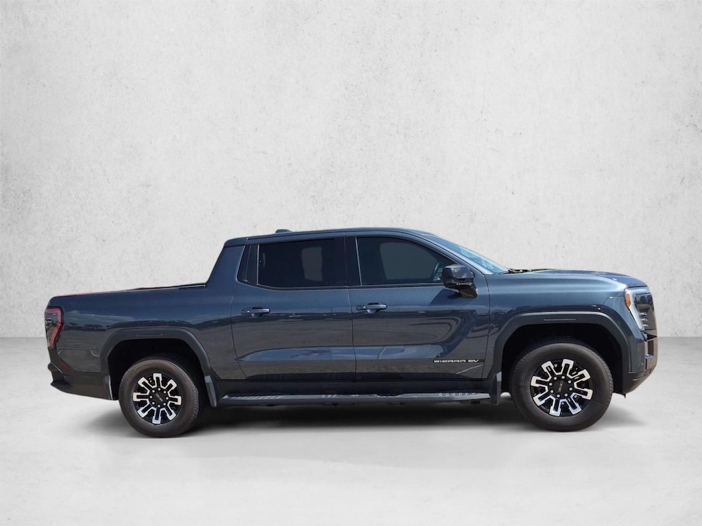 Used 2026 GMC Sierra EV Extended Range Elevation Crew Cab Pickup