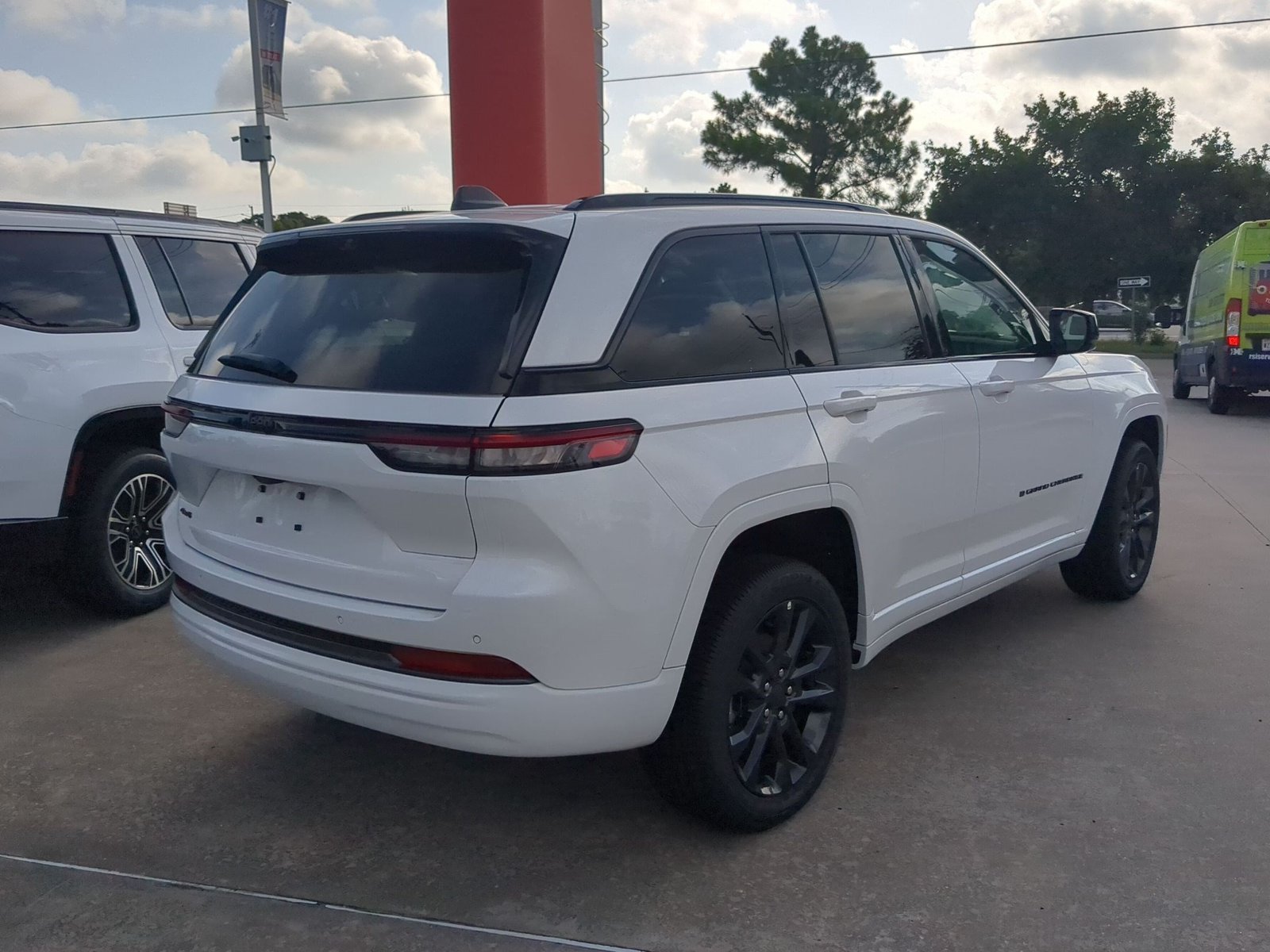 New 2026 Jeep Grand Cherokee Limited Reserve SUV