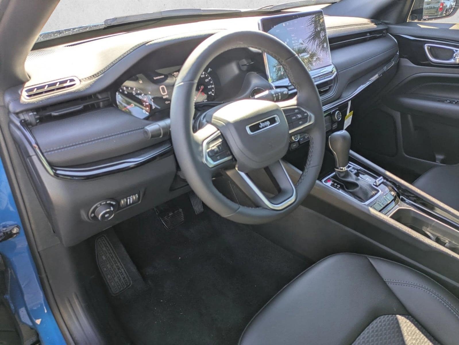 2026 Jeep Compass Latitude Altitude - Photo 8