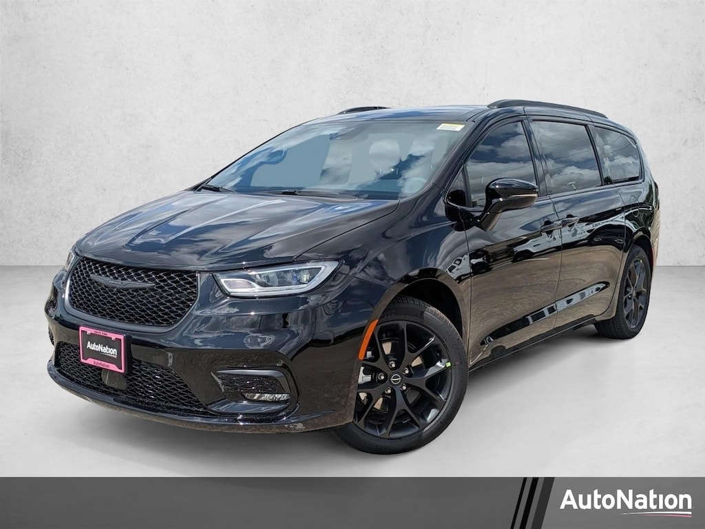 New 2026 Chrysler Pacifica Select Van Passenger Van