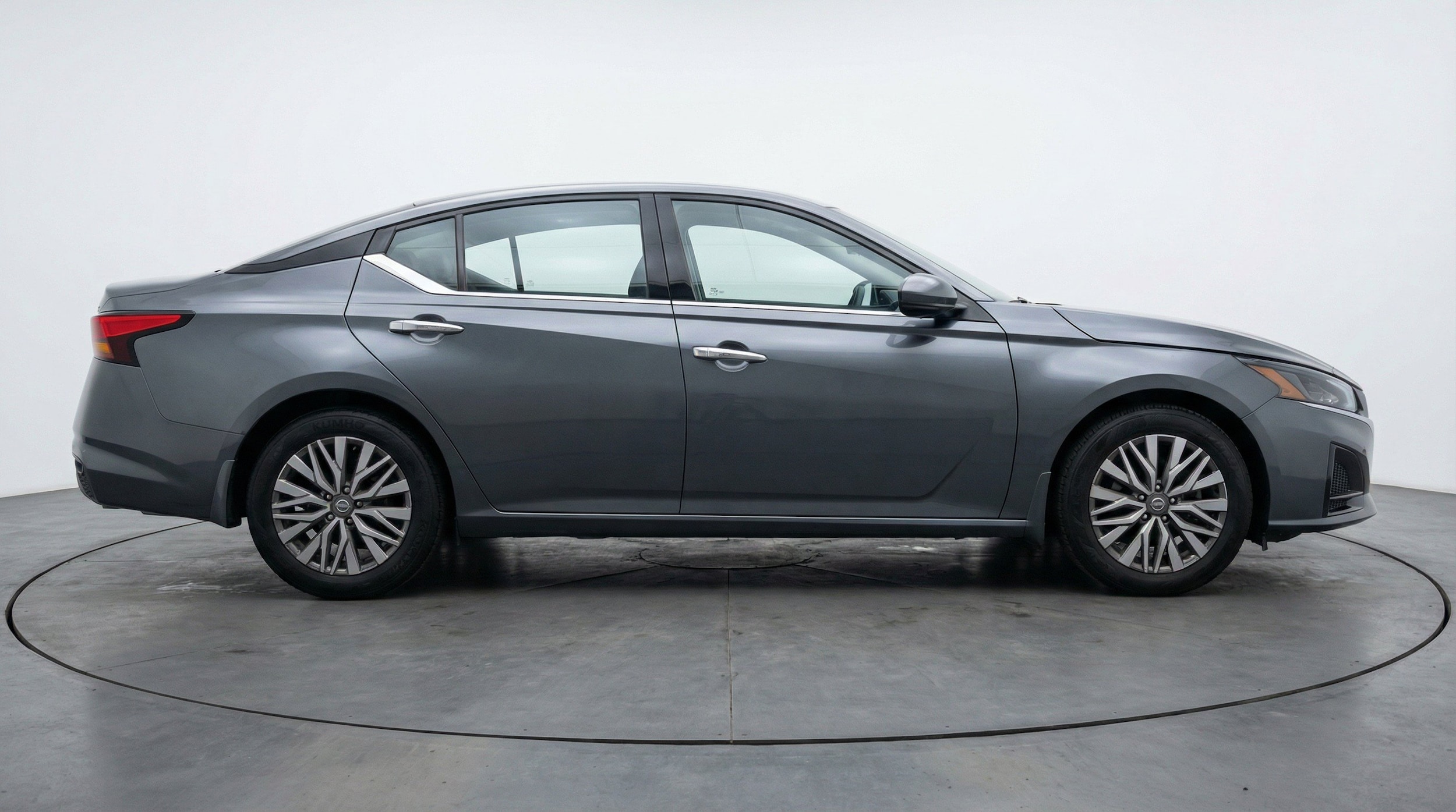Thumbnail: 2025 Nissan Altima - 11