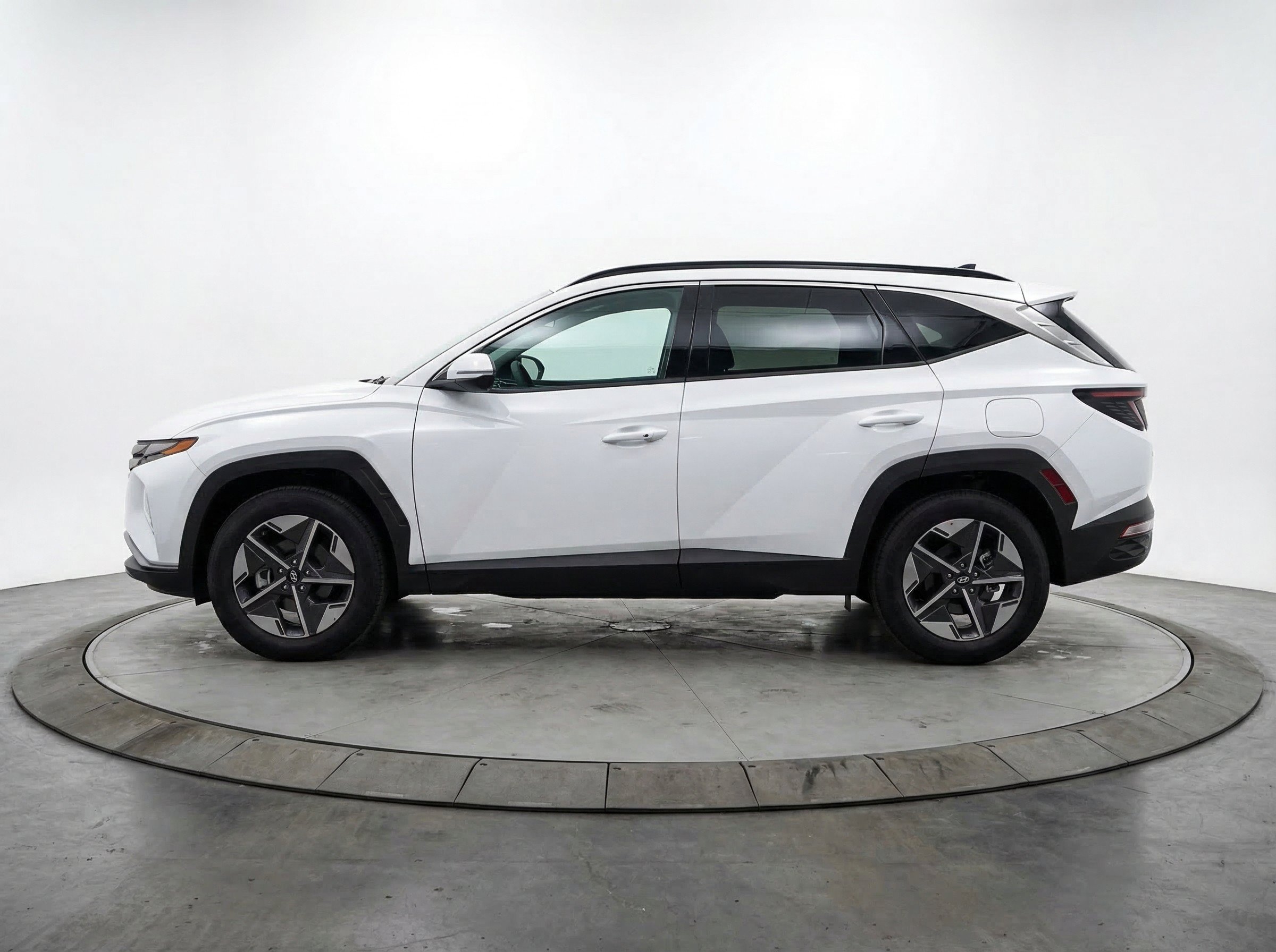 Thumbnail: 2026 Hyundai Tucson - 5