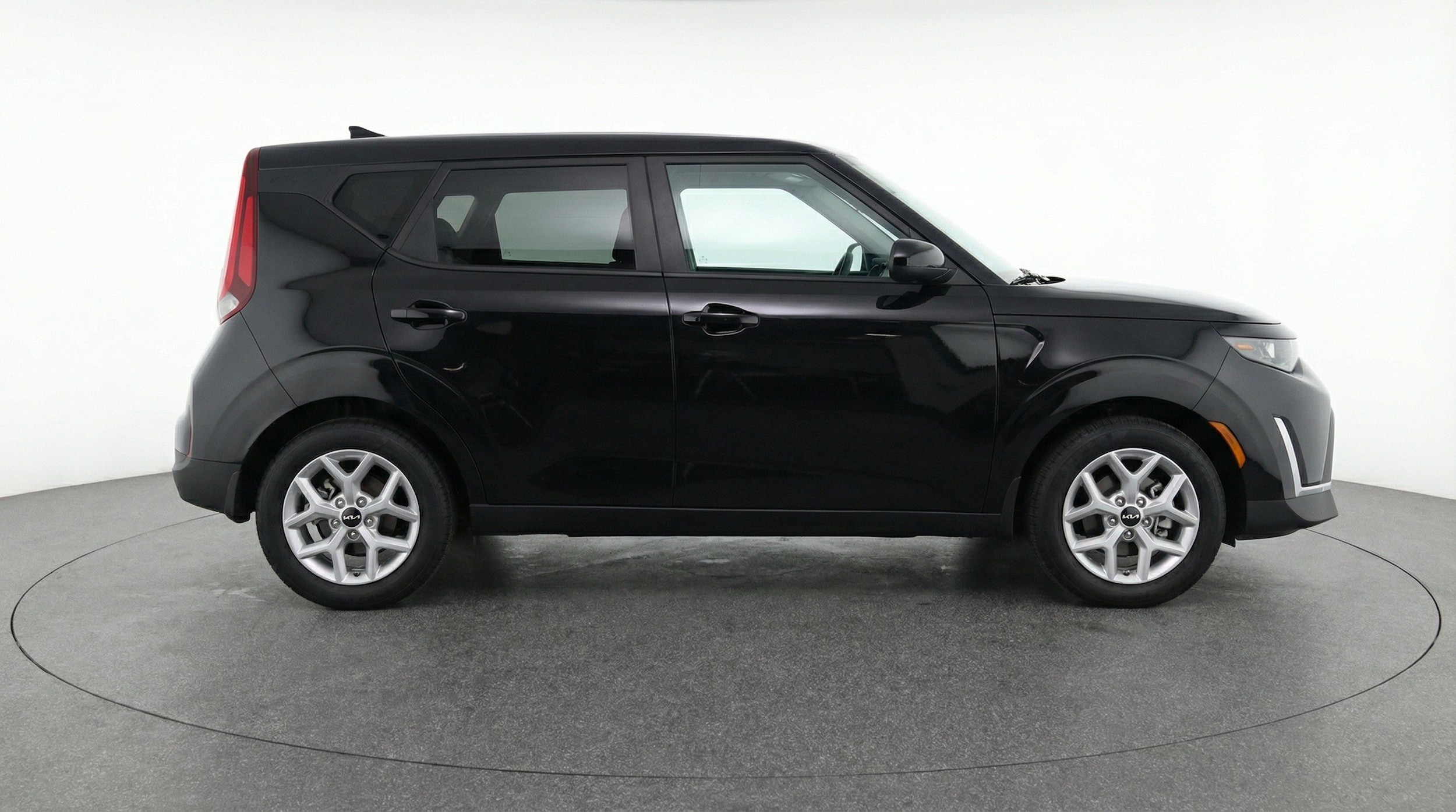 Thumbnail: 2025 Kia Soul - 10