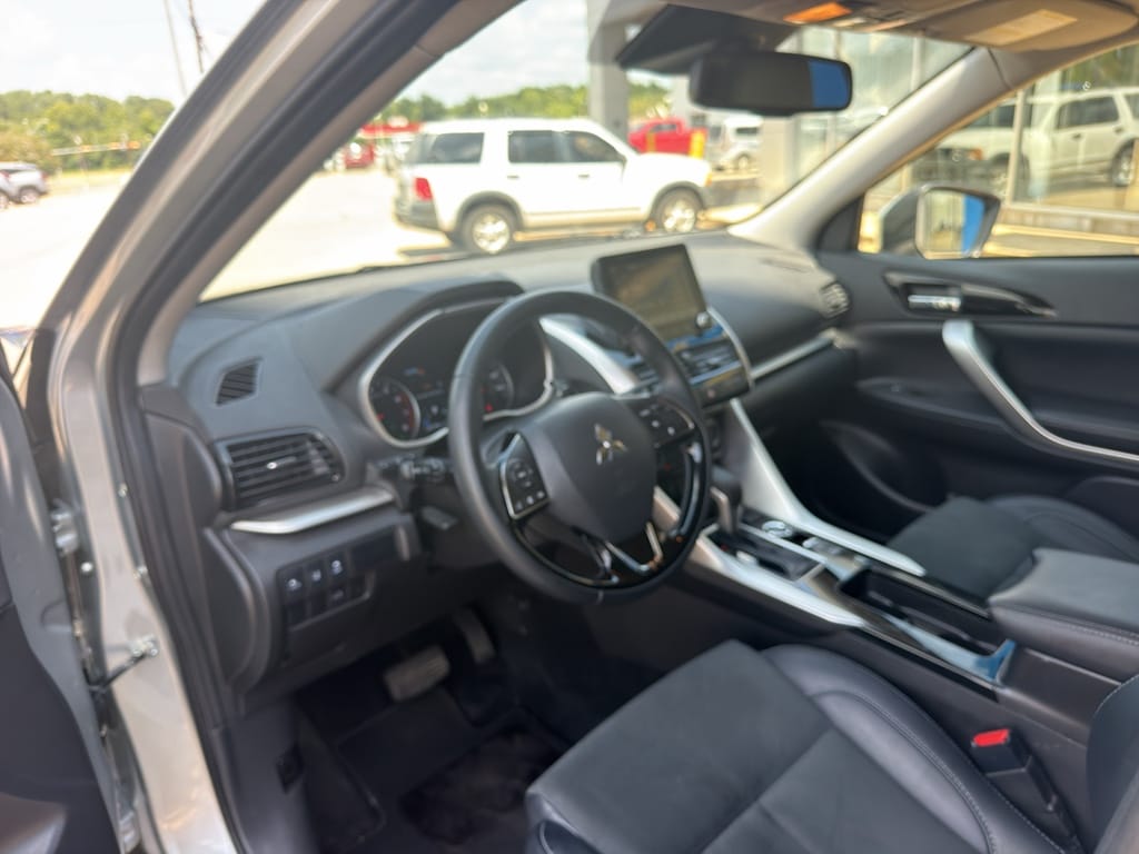 2025 Mitsubishi Eclipse Cross SE - Photo 6