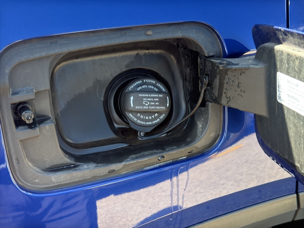 2023 Volkswagen Taos SE - Photo 32
