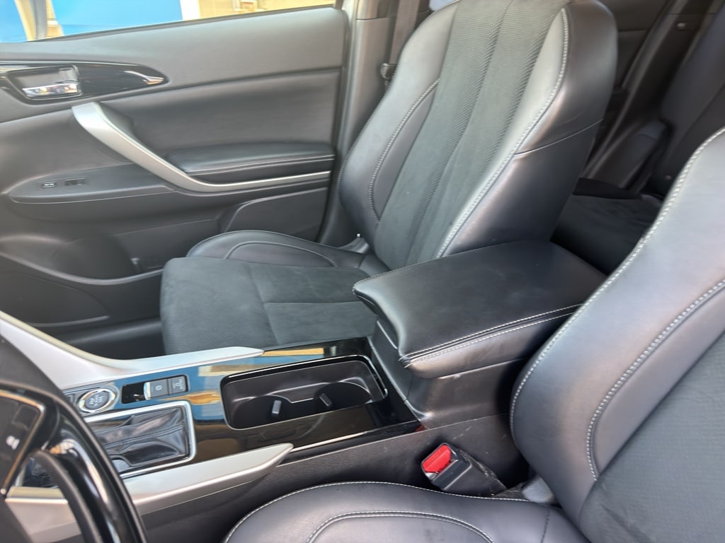 2025 Mitsubishi Eclipse Cross SE - Photo 32
