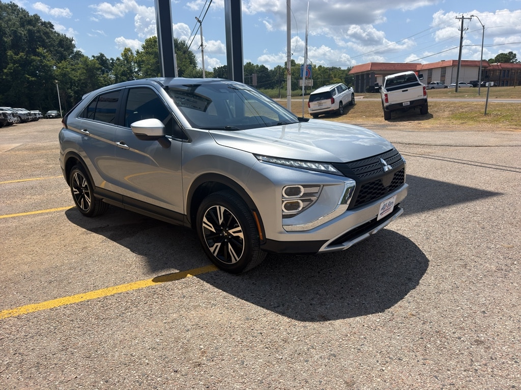 2025 Mitsubishi Eclipse Cross SE - Photo 13