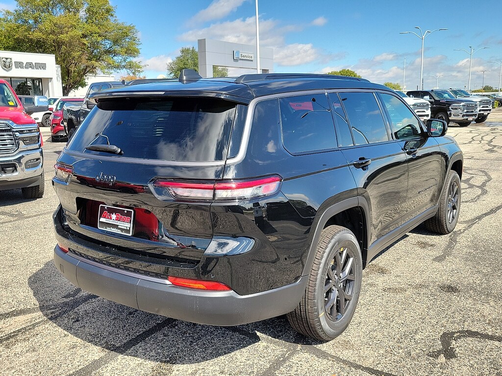 New 2027 Jeep Grand Cherokee L LAREDO ALTITUDE 4X4 Sport Utility