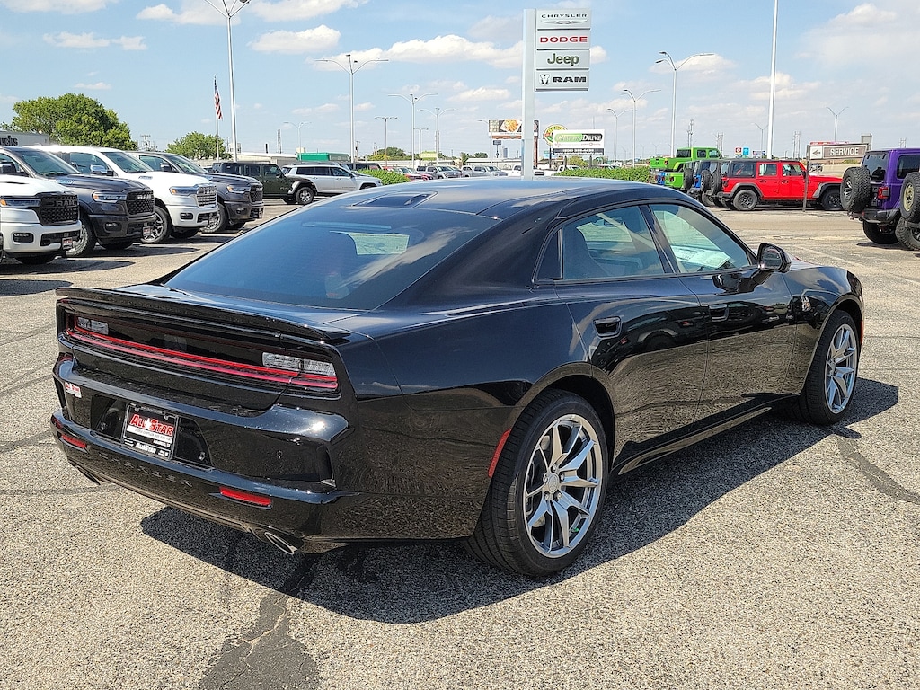 New 2026 Dodge Charger SCAT PACK PLUS 4-DOOR AWD Sedan