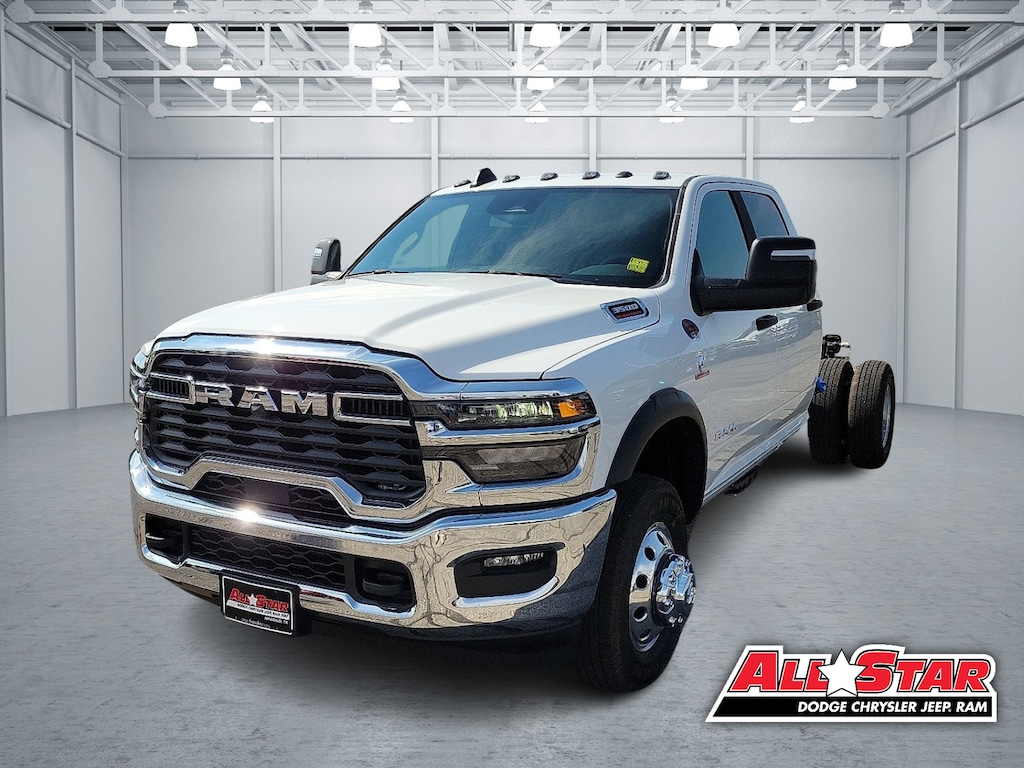 New 2026 Ram 3500 Chassis Cab BIG HORN CREW 4X4 60' CA Pickup