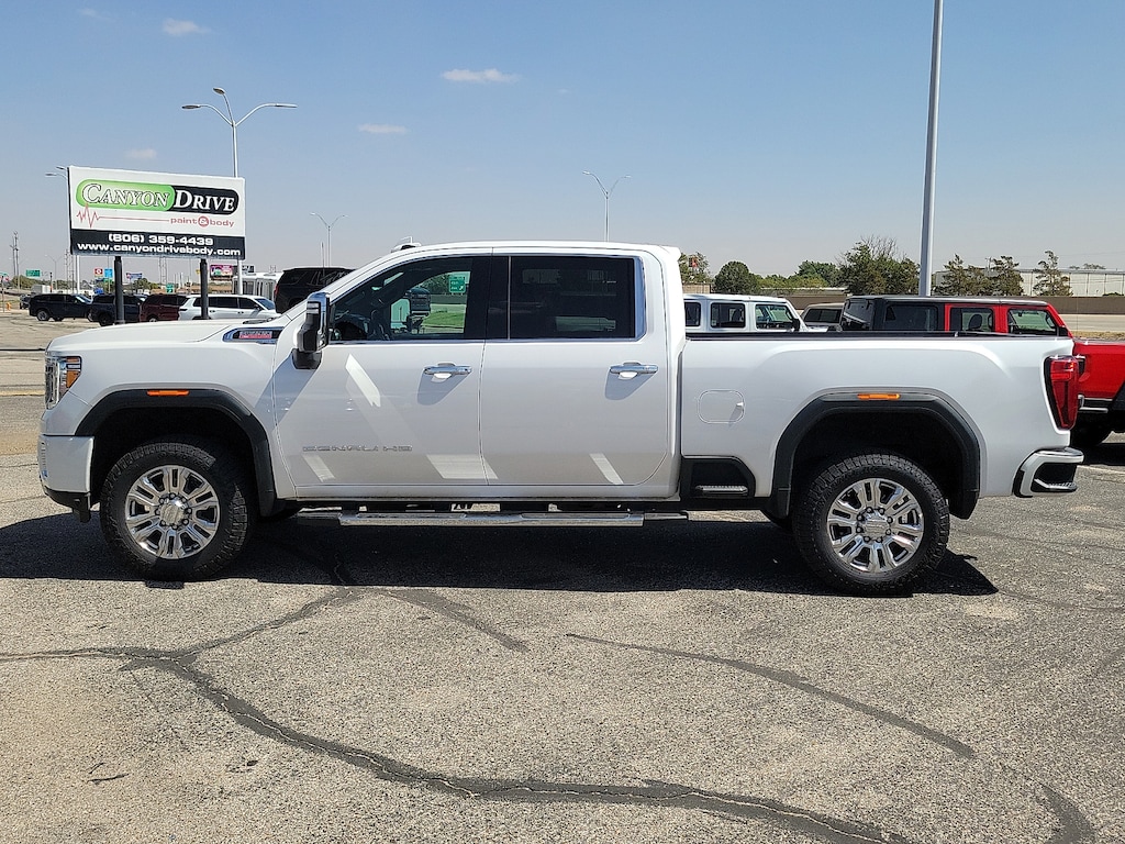 Used 2022 GMC Sierra 3500HD Denali 4x4 Crew Cab 6.75 ft. box 158.9 in. WB SRW