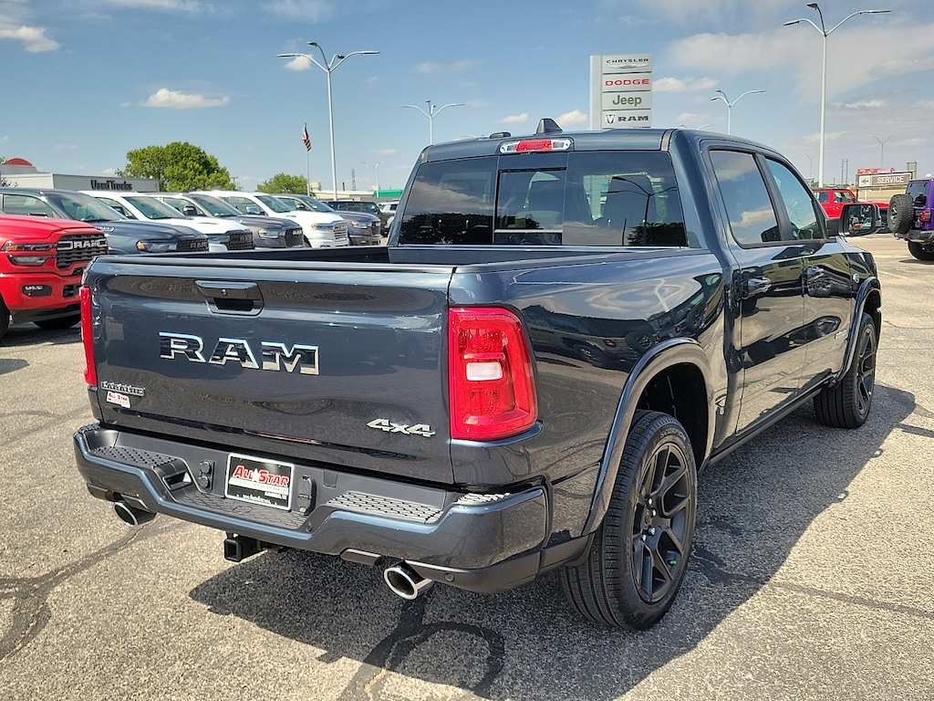 New 2026 Ram 1500 LARAMIE CREW CAB 4X4 5'7 BOX Pickup