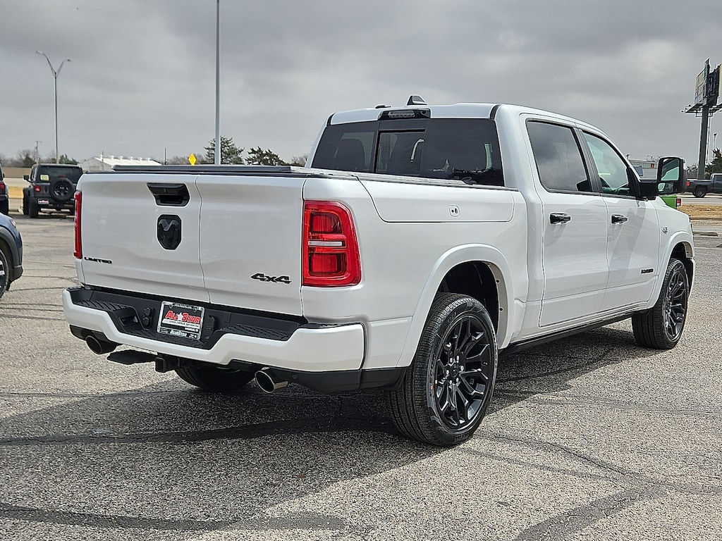 New 2026 Ram 1500 LIMITED CREW CAB 4X4 5'7 BOX Pickup